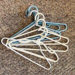 Lot of 8 Blue & White Plastic Children’s Hangers